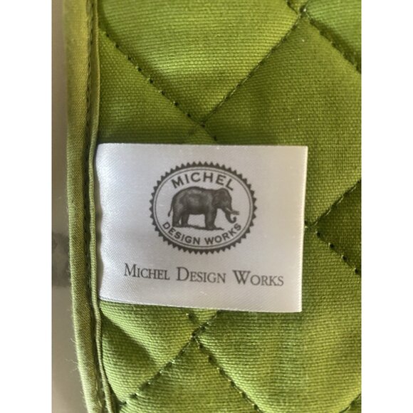 Michel Design Works Matching French Lavender Kitchen Towel & Pot Holder - Picture 6 of 13